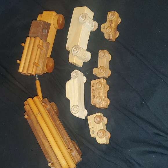 Wood Truck Trailer & Cars Set - Picture 1 of 7